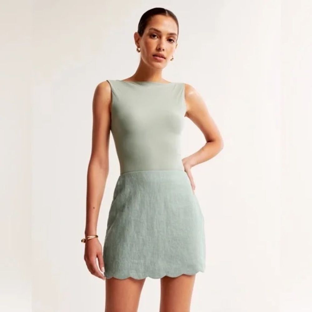 Abercrombie & Fitch Linen Mini Skort Scalloped Hem Green Sz Small Coastal Preppy - Picture 2 of 9
